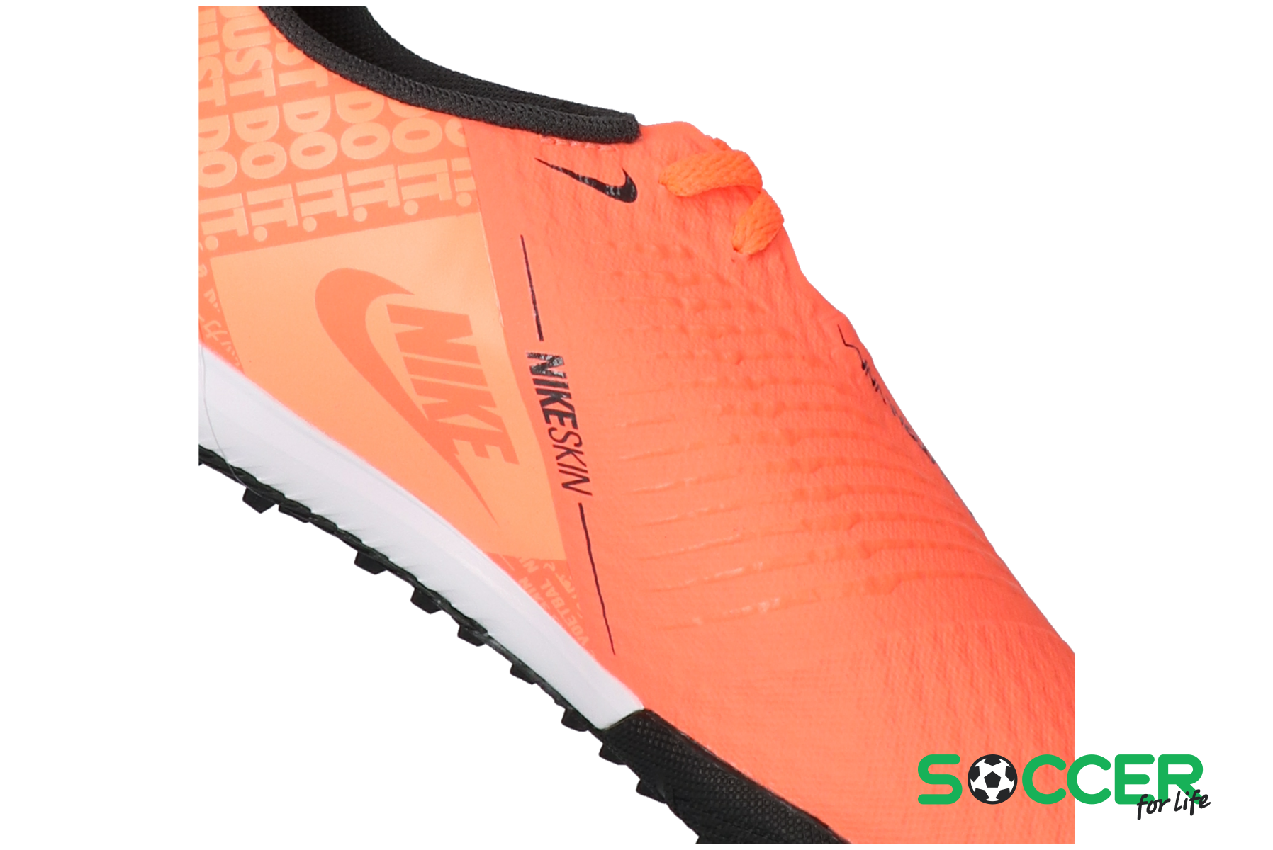 Сороконіжки Nike Phantom Vnm Academy TF 