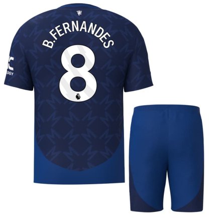 Футбольная форма Манчестер Юнайтед Фернандес 8 (Manchester United Fernandes 8) 2024-2025 игровая/повседневная 15241512 цвет: темно-синий