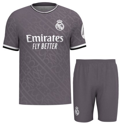 Футбольная форма Real Madrid (Реал Мадрид) 2024-2025 игровая/повседневная 15227813 цвет: серый