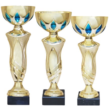 Комплект кубков Высота: 24 см, 23 см, 20,5 см Комплект кубков Высота: 24 см, 23 см, 20,5 см