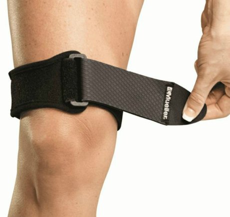 Ремінь на коліно Mueller Textured ITB Strap 57927 Ремінь на коліно Mueller Textured ITB Strap 57927