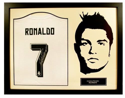 Футболка с автографом Реал Мадрид Роналдо Real Madrid F.C. Ronaldo в рамке