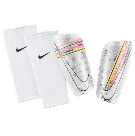 Щитки футбольні Nike CR7 Mercurial Lite SP2178-100