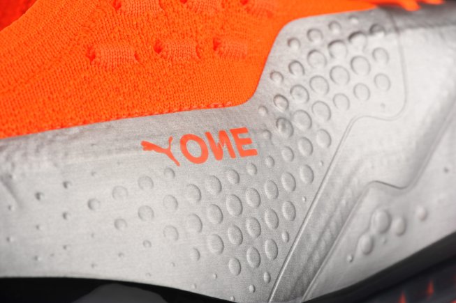 Бутсы Cleats Puma One 1 IL Syn FG/AG 104722 01