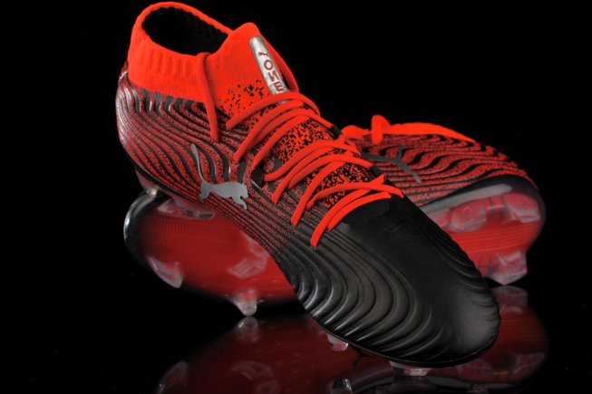 Бутсы Cleats Puma One 18.1 FG 104869 01