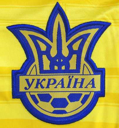 Футбольная форма детская сборной Украины (Ukraine) без номера на спине - РАСПРОДАЖА цвет: желтая