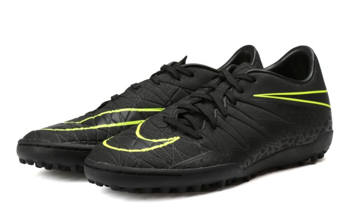 Сороконожки Nike Hypervenom Phelon II TF 749899-009 цвет: черный (официальная гарантия)