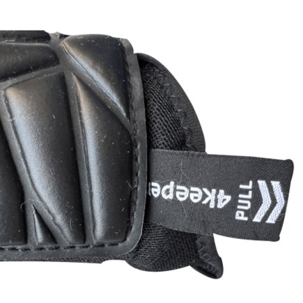 Вратарские перчатки 4Keepers EQUIP PANTER NC  S836287