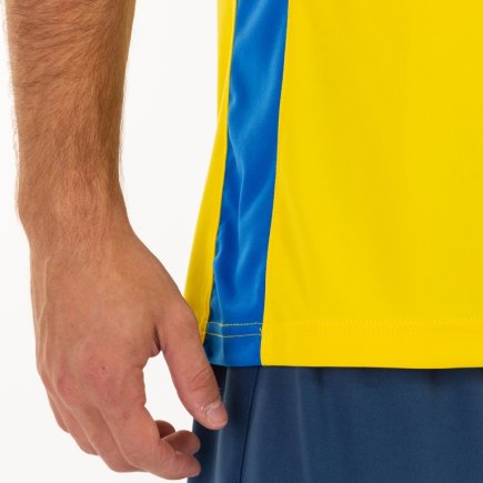 Футболка ігрова Joma CREW III 101269.907 колір: жовтий/темно-синій