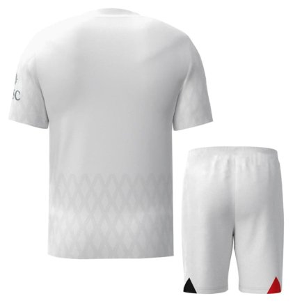 Футбольная форма Milan (Милан) 2023-2024 игровая/повседневная 13221910 цвет: белый
