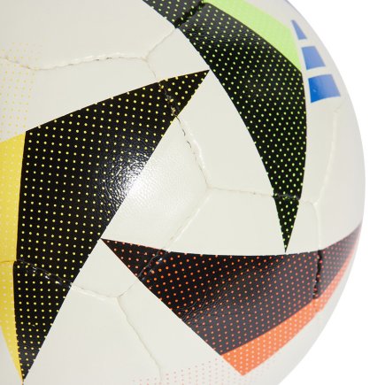 Мяч для футзала Adidas Euro24 Pro Training Fussballliebe IN9377 размер 4