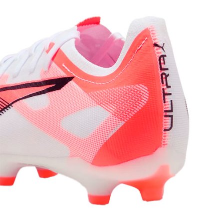 Бутсы Puma Ultra 5 Match FG/MG 108166-01