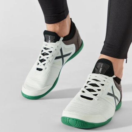 Обувь для зала Munich Tiga IN 3190048