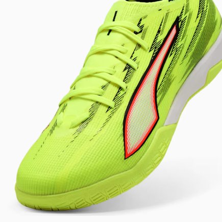 Взуття для залу (футзалки) Puma Ultra 6 Match IT 109002-01