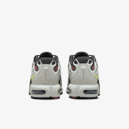 Кроссовки Nike Air Max Plus Drift - Официальная Продукция