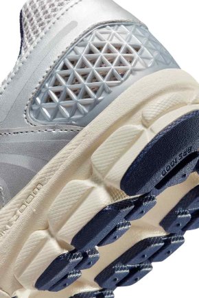 Кроссовки Nike Zoom Vomero 5 - Официальная Продукция