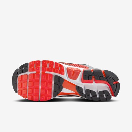 Кросівки Nike ZOOM VOMERO 5 - Офіційна Продукція