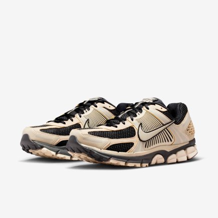 Кросівки Nike ZOOM VOMERO 5 - Офіційна Продукція