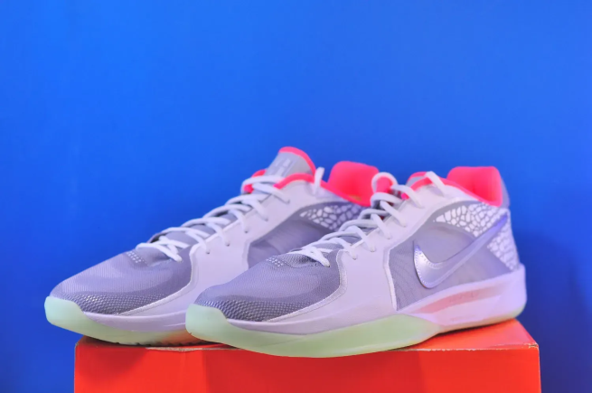 Кроссовки Nike Sabrina 2 - Официальная Продукция