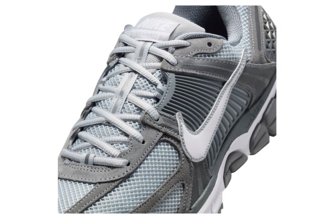 Кросівки Nike ZOOM VOMERO 5 - Офіційна Продукція