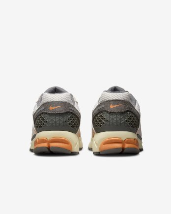 Кросівки Nike Zoom Vomero 5 - Офіційна Продукція