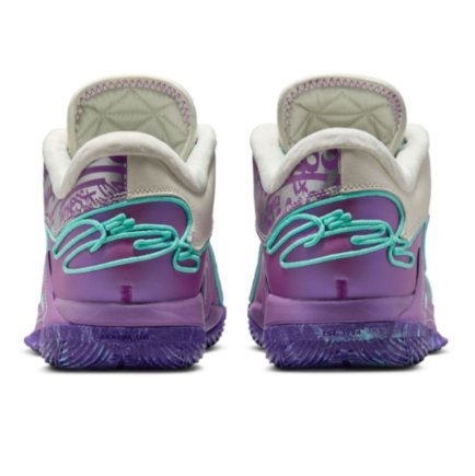 Кроссовки Nike LEBRON XXII - Официальная Продукция