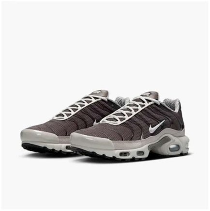 Кроссовки Nike Air Max PLUS - Официальная Продукция