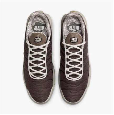 Кроссовки Nike Air Max PLUS - Официальная Продукция