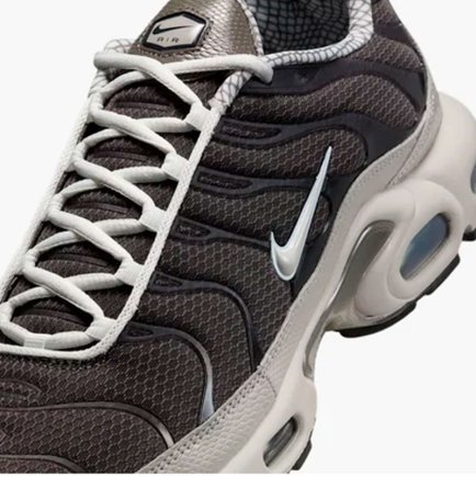 Кроссовки Nike Air Max PLUS - Официальная Продукция