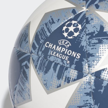 Мяч футбольный Adidas Finale 18 FC Bayern Capitano CW4147-4 размер 4 цвет: белый/голубой (официальная гарантия)
