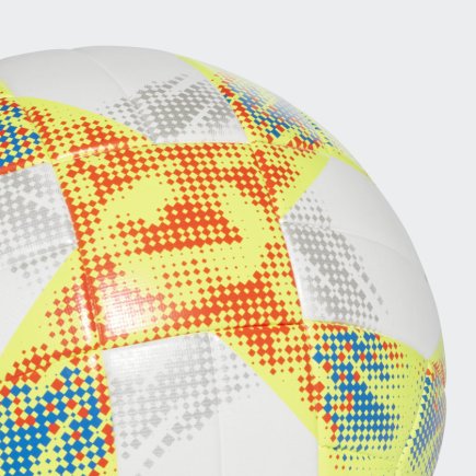 Мяч футбольный Adidas CONEXT19 TTRN DN8637-4 размер 4 цвет: мультиколор (официальная гарантия)