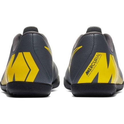 Взуття для залу (футзалки Найк) Nike JR Mercurial VAPOR 12 CLUB GS IC AH7354-070 (офіційна гарантія)