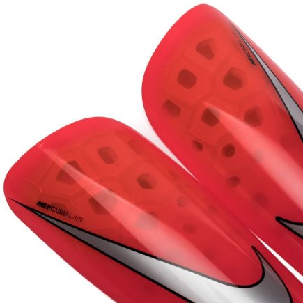 Щитки футбольные Nike Mercurial Lite SP2120-610