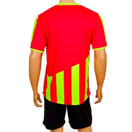 Футбольная форма цвет: малиновый/чёрный/салатовый