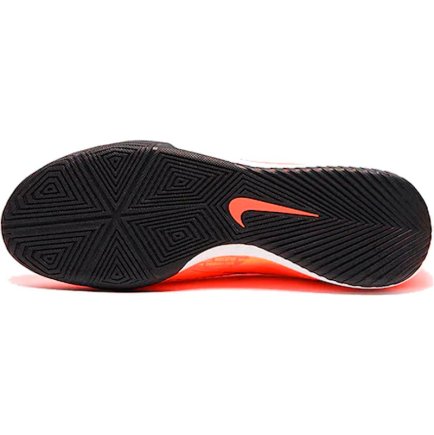 Взуття для залу (футзалки) Nike Phantom VENOM ACADEMY IC AO0570-810