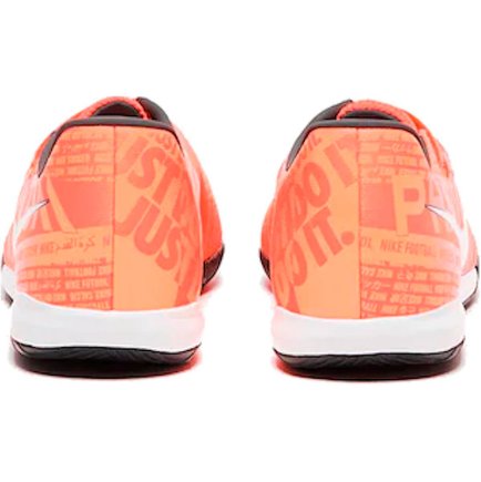 Взуття для залу (футзалки) Nike Phantom VENOM ACADEMY IC AO0570-810