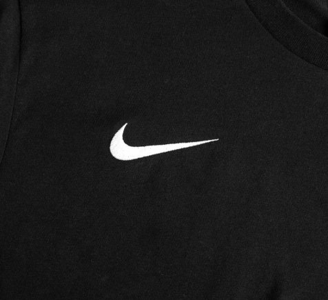 Футболка Nike Team Club 19 Tee Lifestyle AJ1548-010 підліткова колір: чорний