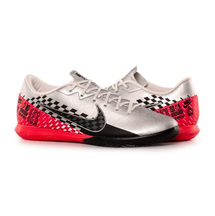Взуття для залу (футзалки Найк) Nike Mercurial VAPOR 13 Academy NJR IC AT7994-006 колір: срібний/червоний
