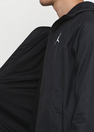 Куртка Nike Jordan JSW WINGS GFX WINDBREAKER 939968-010