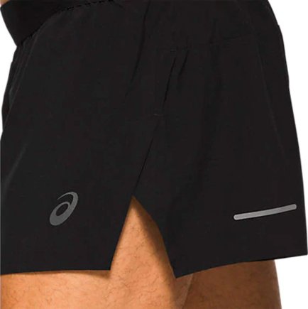 Шорти ASICS ROAD SPLIT SHORT 2011A787-001 бігові колір: чорний