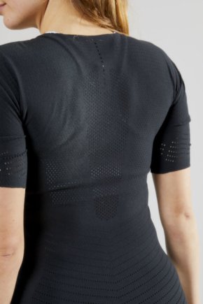 Термофутболка Craft CTM RN SS 1907860-999000 женская цвет: черный