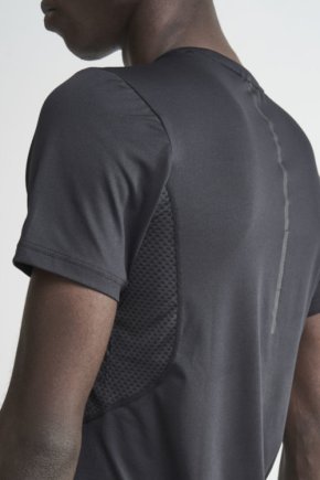 Футболка спортивна Craft Charge SS Intensity Tee Man 1907745-999000 колір: чорний
