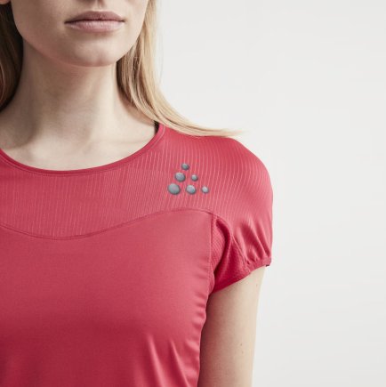 Футболка спортивна Craft Shade SS Tee Woman 1905845-735000 жіноча колір: червоний