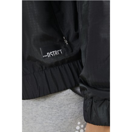 Ветровка Craft District Windbreaker  1907206-999000 женская цвет: черный