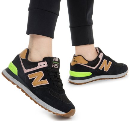 Кросівки New Balance 574 WT574ATB жіночі колір: чорний