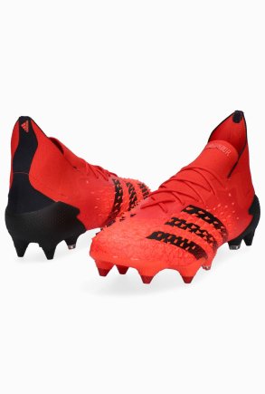 Бутсы Adidas Predator Freak.1 SG M FY6269 69110 купить в SOCCER-SHOP -  Футбольный интернет-магазин